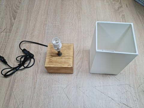 Lampka stołowa trio RL woody R50171030 drewno