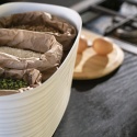 Guzzini Tierra Chlebak z Deską Bambusową Biały 10L