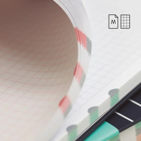 MILAN Paperbook Dots notes A5 w kratkę 208 stron twarda oprawa 57053DT