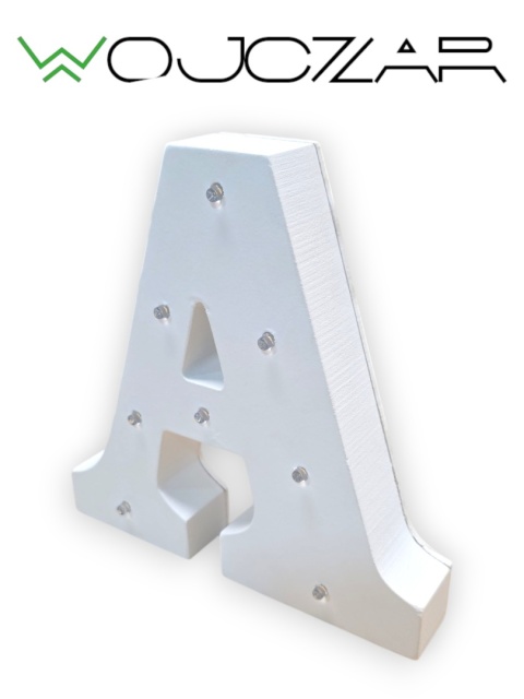 Litera LED A Drewniana Dekoracja Świecąca 16 cm OOTB